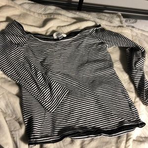 Off shoulder strip long sleeves M